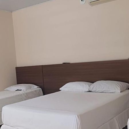Hotel Costela Gaucha Divisa Alegre Buitenkant foto