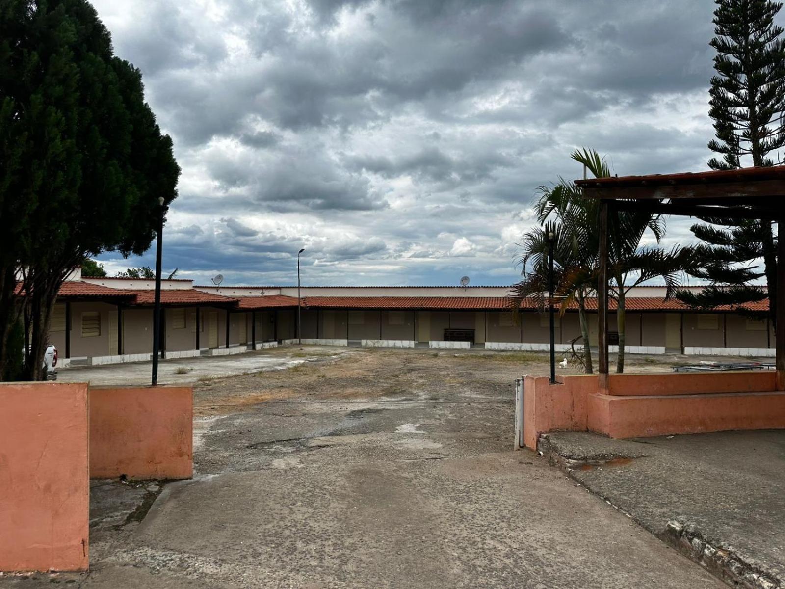 Hotel Costela Gaucha Divisa Alegre Buitenkant foto